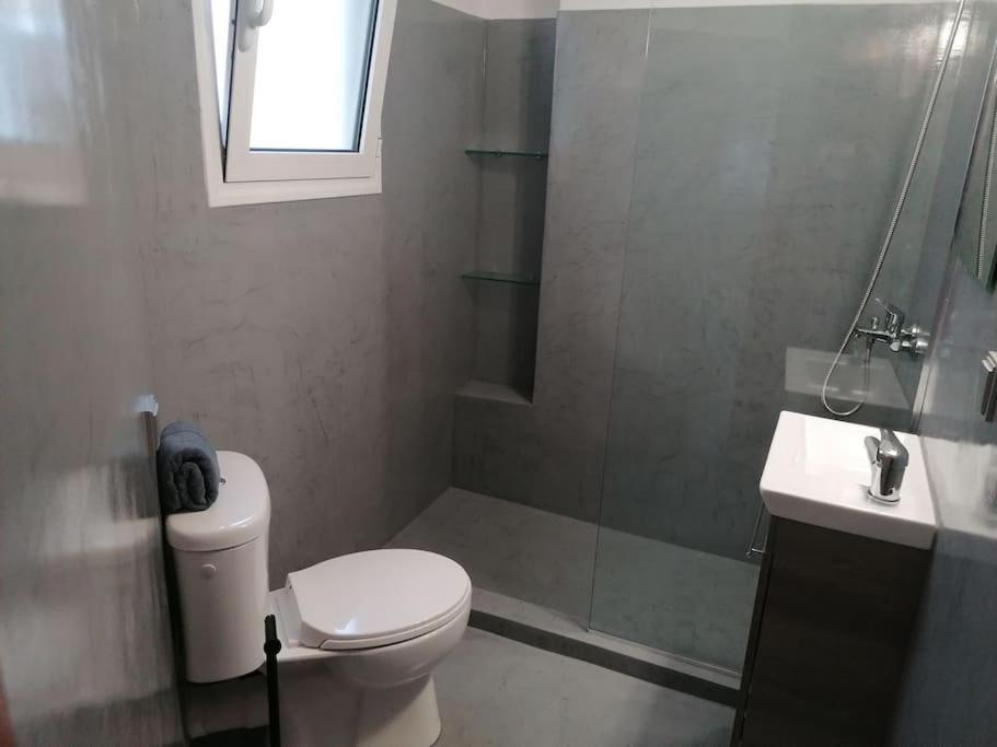 Minimal Studio Varnava Square - Kallimarmaro Area Athen Exterior foto