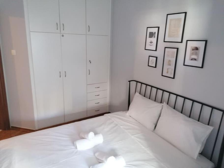 Minimal Studio Varnava Square - Kallimarmaro Area Athen Exterior foto