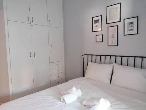 Minimal Studio Varnava Square - Kallimarmaro Area Athen Exterior foto